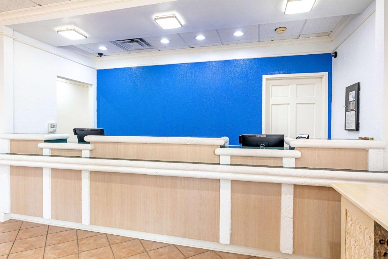 Rodeway Inn Huntsville Luaran gambar