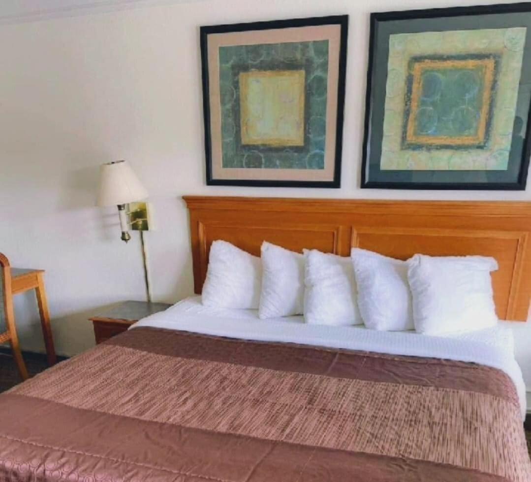 Rodeway Inn Huntsville Luaran gambar