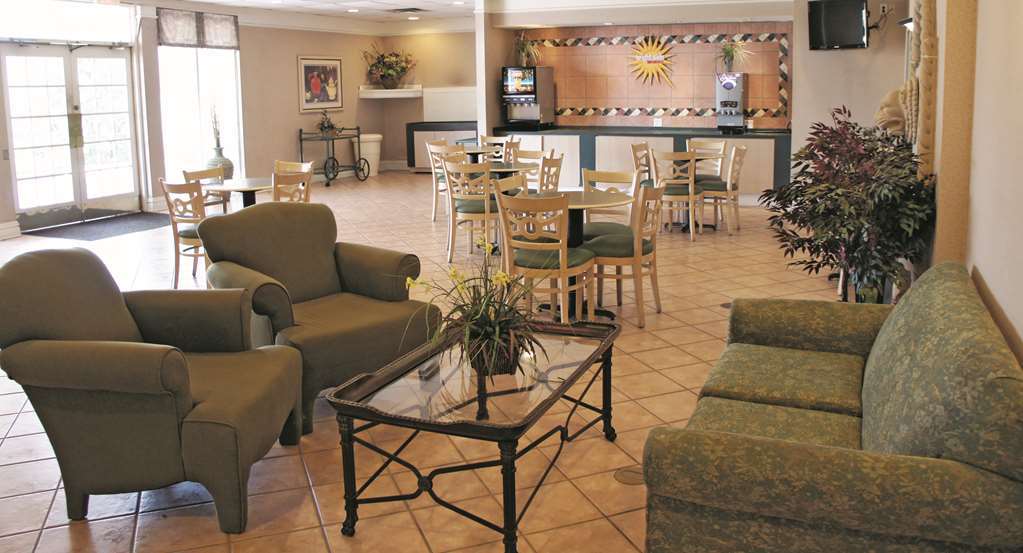 Rodeway Inn Huntsville Dalaman gambar